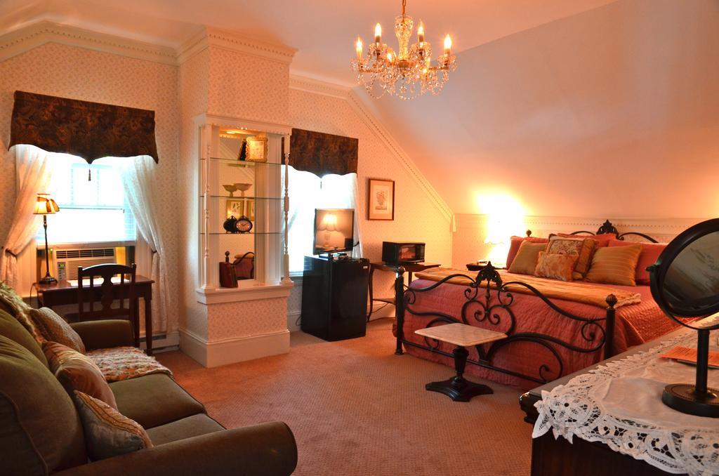 Victoria Inn Хэмптон Экстерьер фото